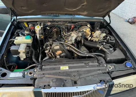 1994 Volvo 940 из США, поврежденный, VIN YV1JW8314R1108452